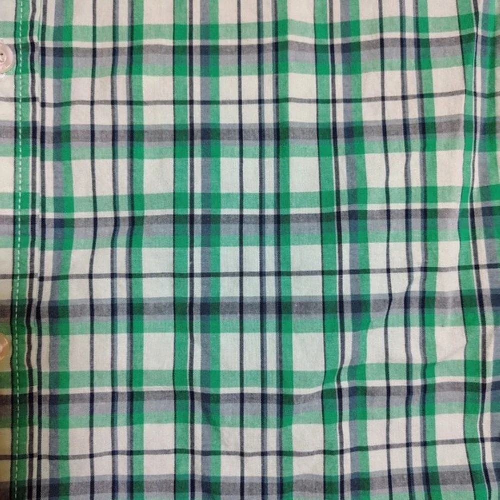 GapKids Boys XXL Short Sleeve‎ Button Up Plaid Shirt Green White Casual